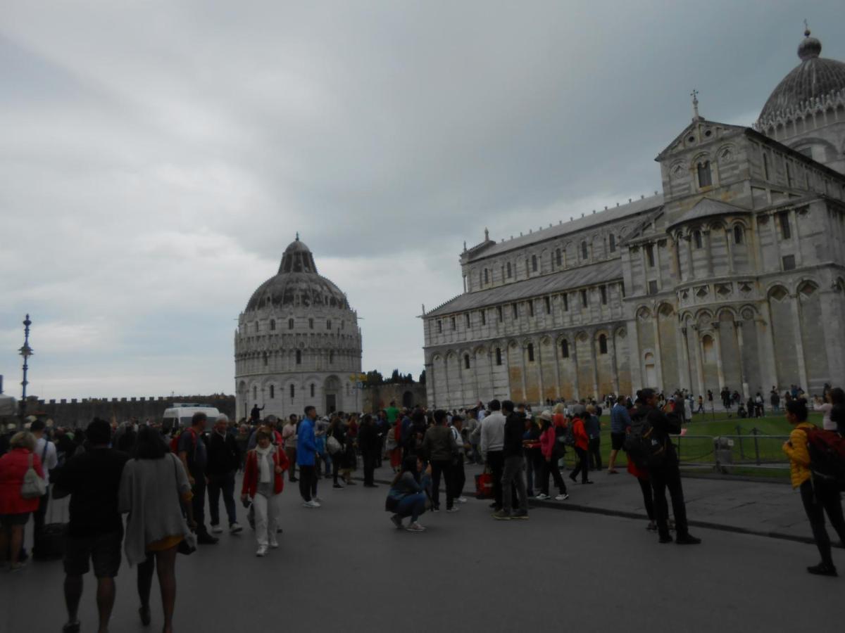 Hotel On The Roof Pisa Exterior foto
